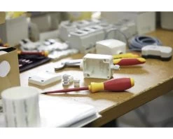 WIHA Schroevendraaierset SoftFinish Electric SlimFix, 6-delig 12 WIHA Schroevendraaierset SoftFinish Electric SlimFix, 6-delig -Gereedschapsopslag DV 8 10394863 06 4c NL 20210121194651